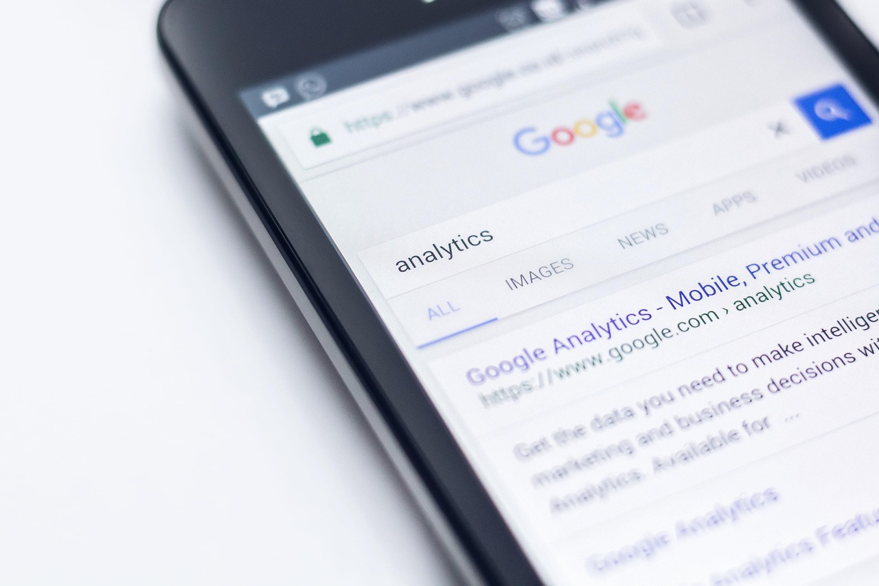 AI transforming search engines — David Pierce, Google