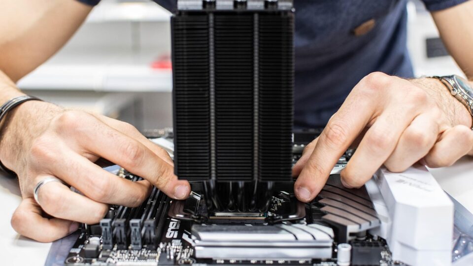 Local LLM inference using Optane memory — APFrisco, Kimi K2.5