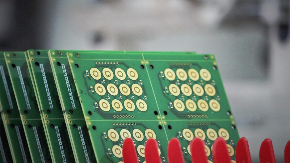 China's semiconductor growth driven by AI — Citi, SMIC
