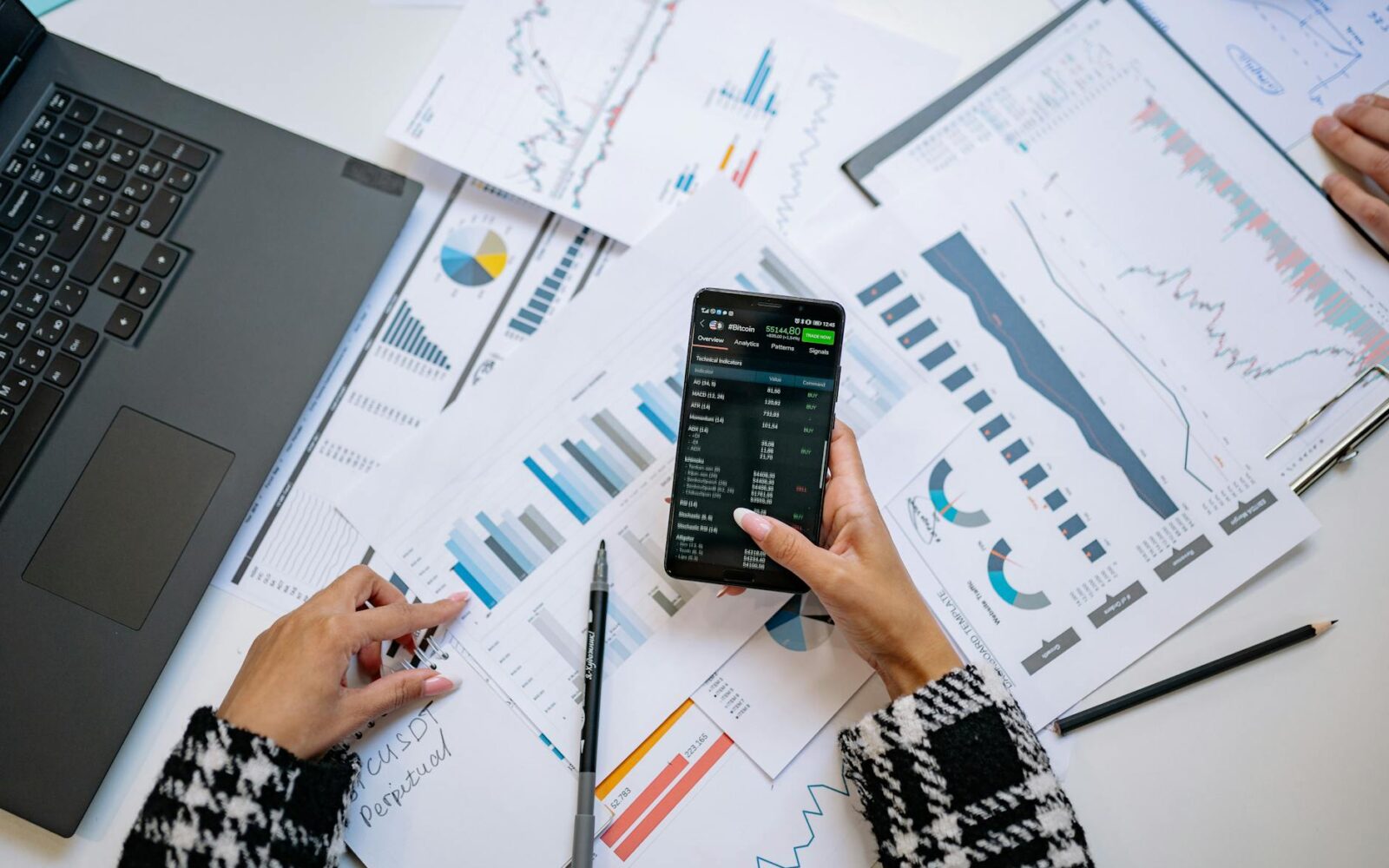 Investment management changes — XAI Octagon Floating Rate & Alternative Income Trust, Rockford Tower Asset Management