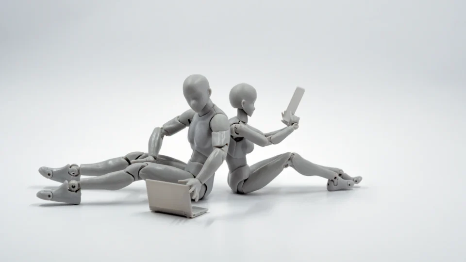 OpenAI — ai-agents — OpenAI, Anthropic