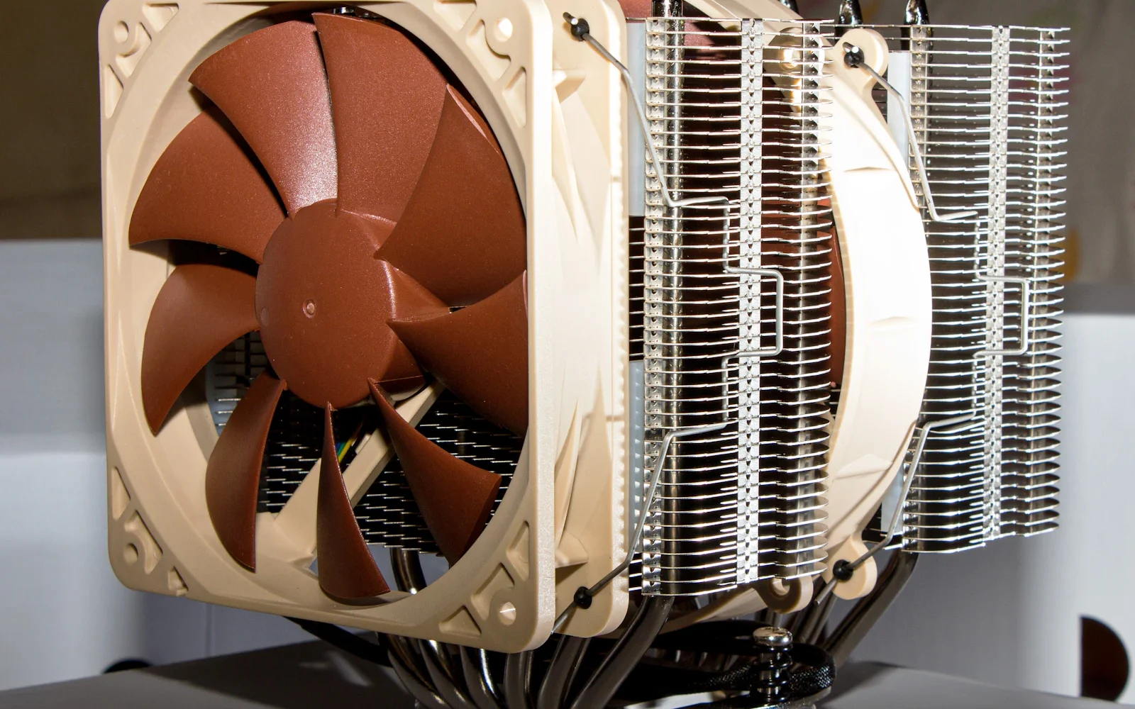 Pilot test for immersion cooling in AI data centers — Global Standard Technology, Onion Software