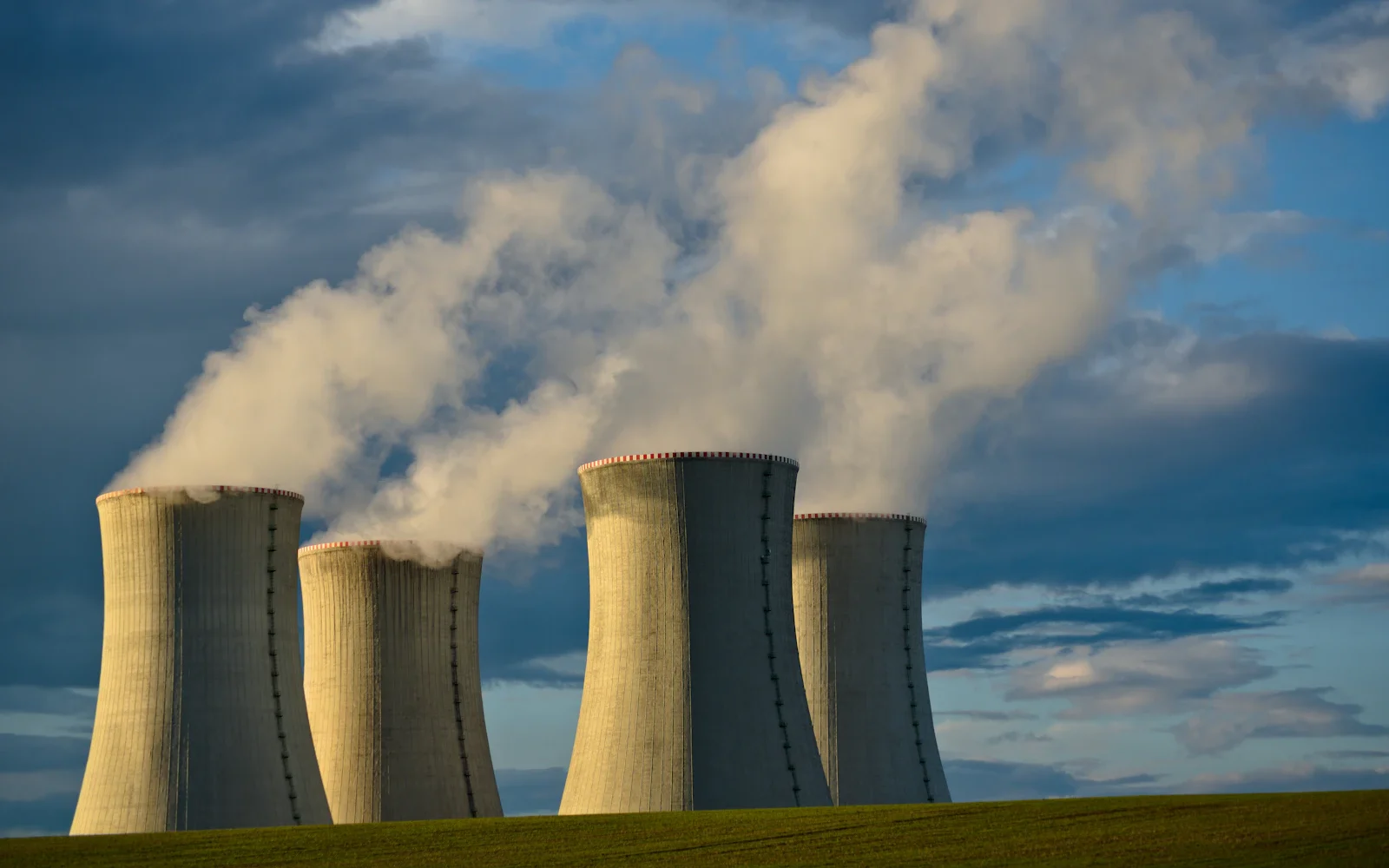 Hybrid power plant for AI data centers — Blue Energy, GE Vernova