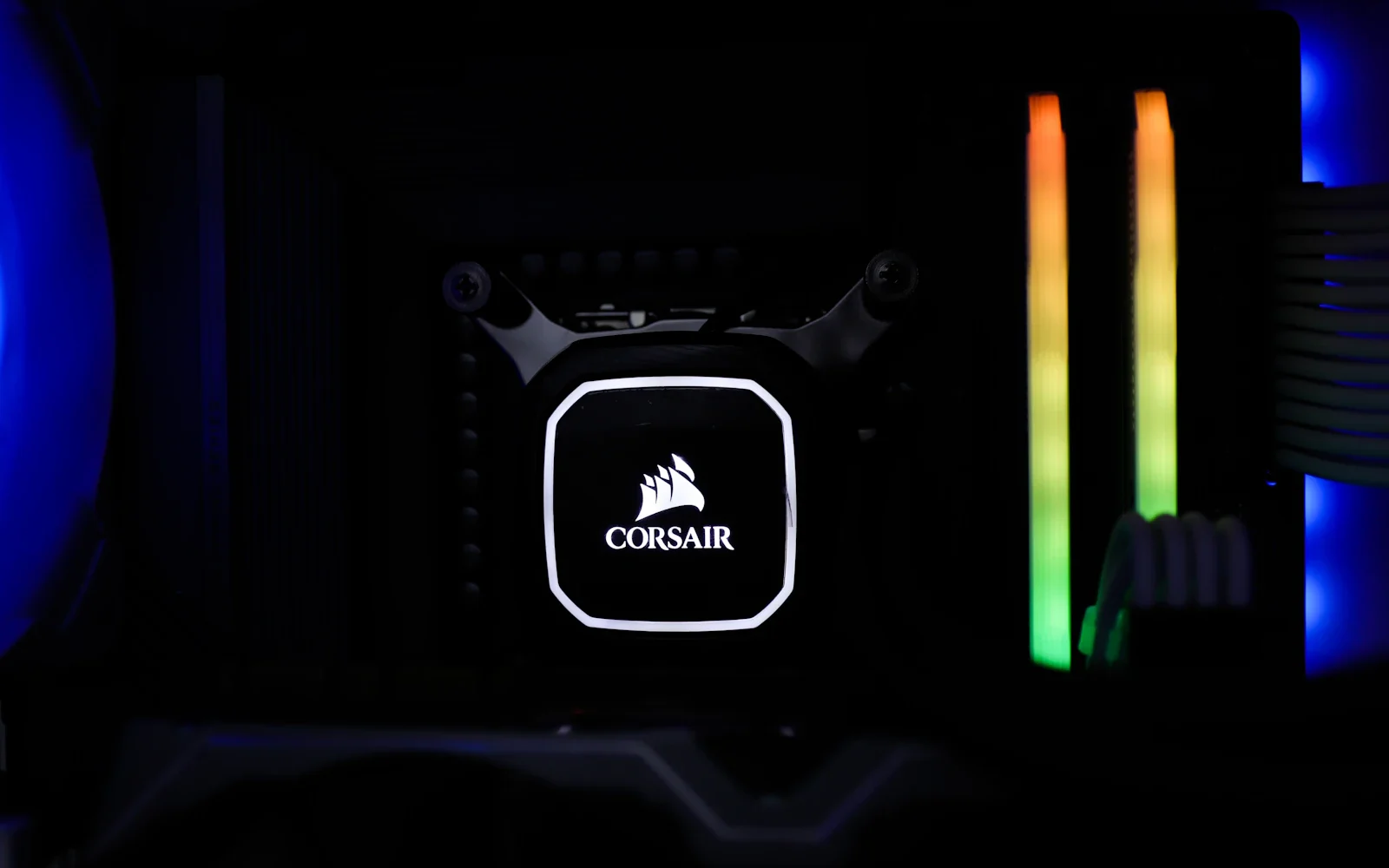 Growth in liquid cooling technology — Accelsius, Rich Miller