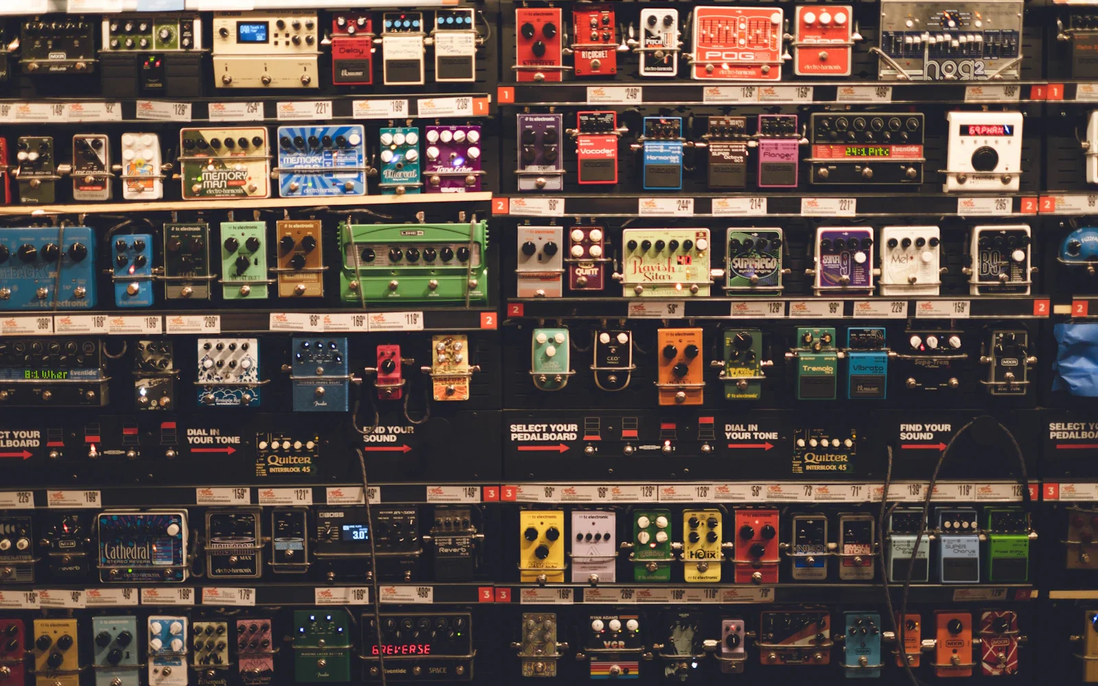 AI-powered guitar effects — Polyend, Endless