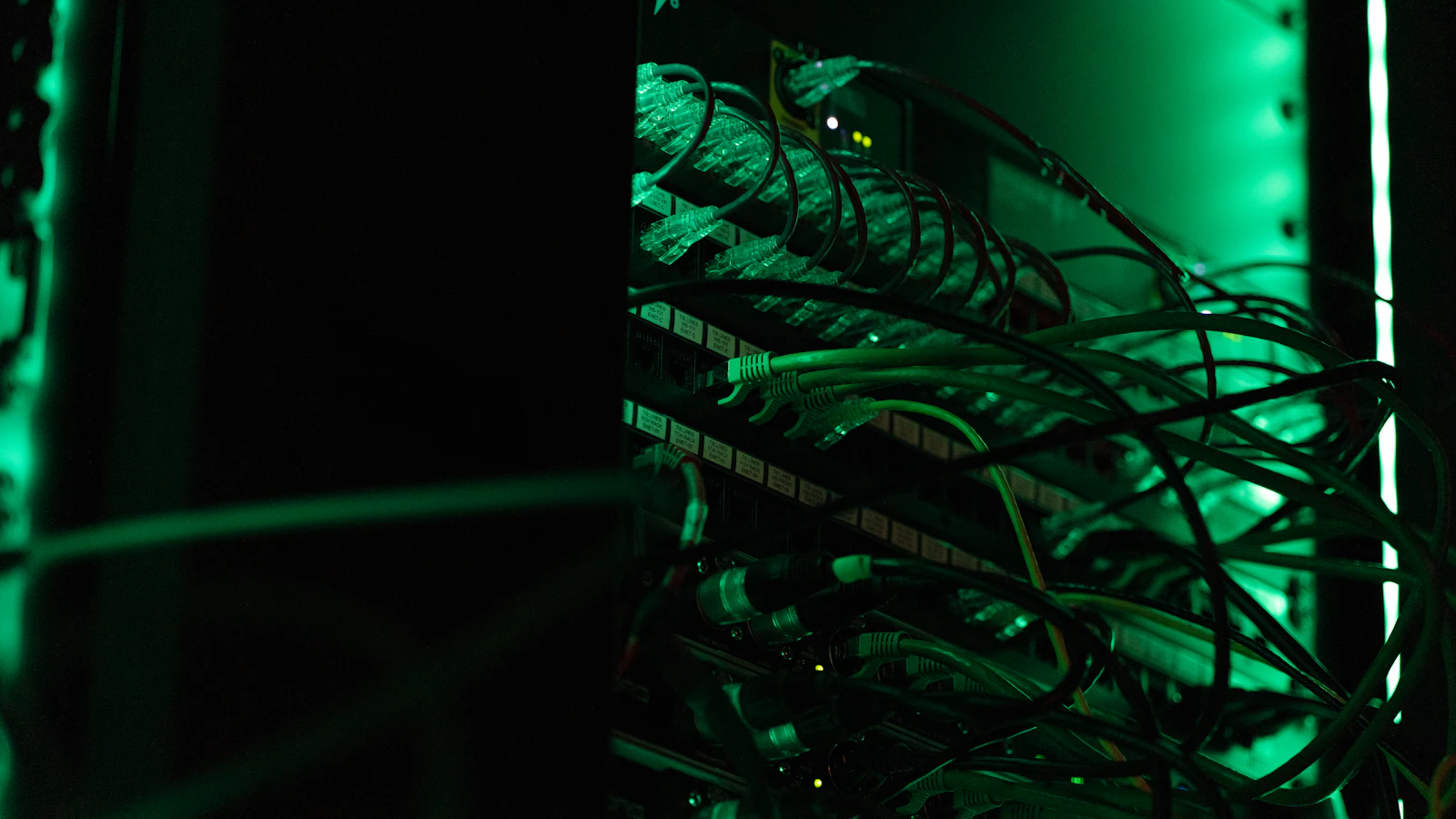 Render Network — gpu-networks — Render Network, Akash Network