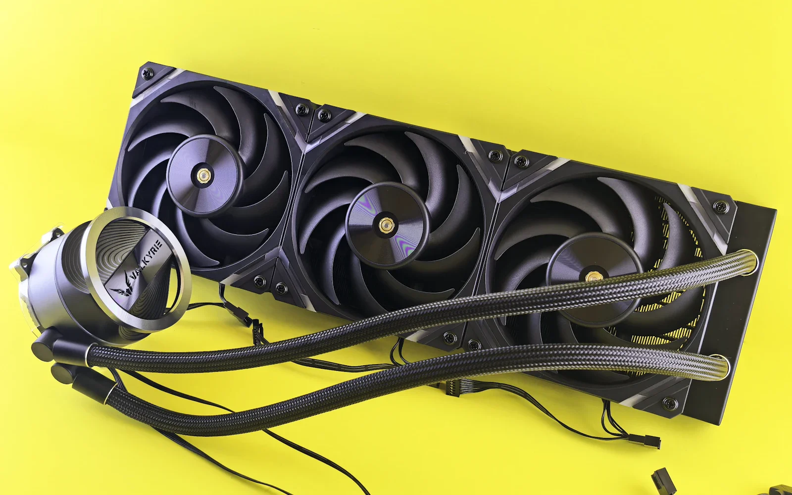 Liquid cooling in AI data centres — Tuan Hoang, Rich Whitmore